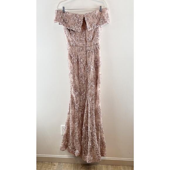 Xscape Jill Off The Shoulder Lace A Line Long Evenings Gown Taupe Pink 4 - Picture 7 of 11